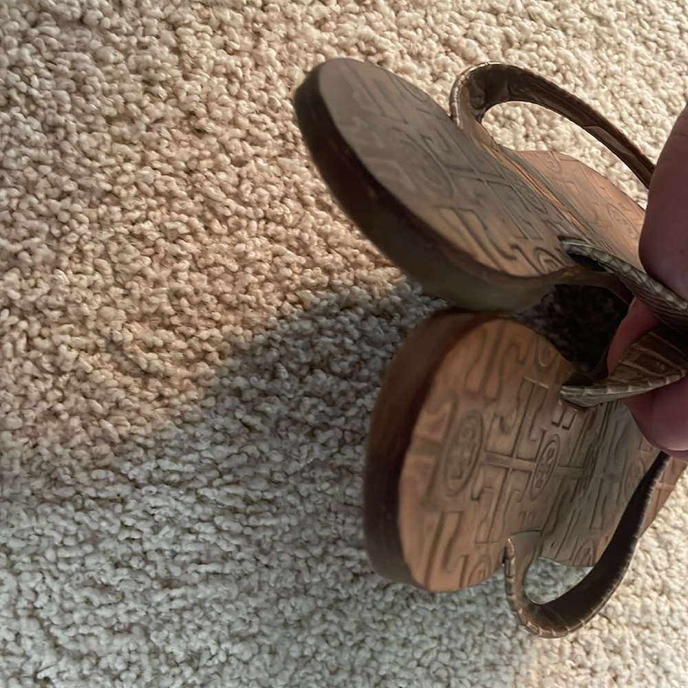Tory Burch sandals - Picture 2 of 6